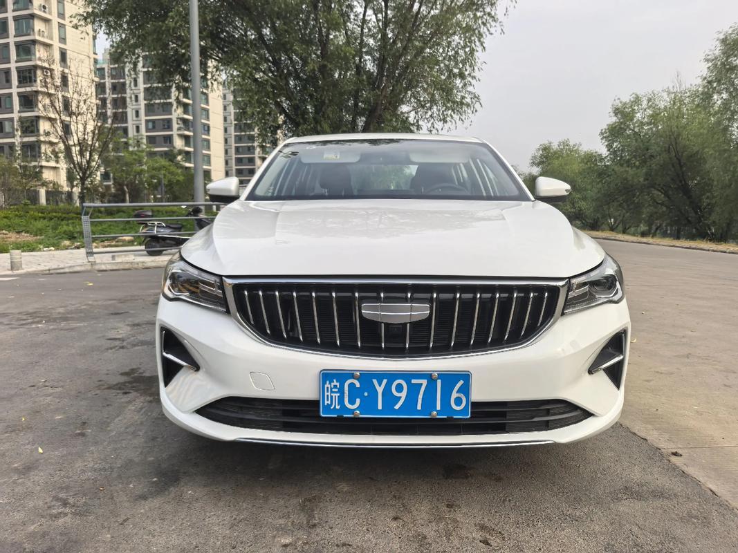 2025年9月25日提车购车，选择吉利汽车合适吗？