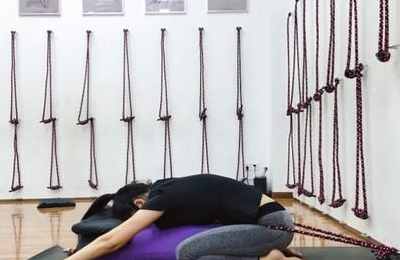 梦见在绷紧的绳子上走路