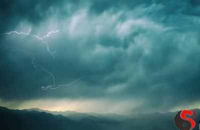 梦见雷击